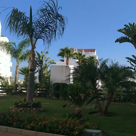 Urb. Valle Capitolio 11b-c Estepona