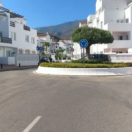 Apartment Urb. Valle Capitolio 11b-c *
